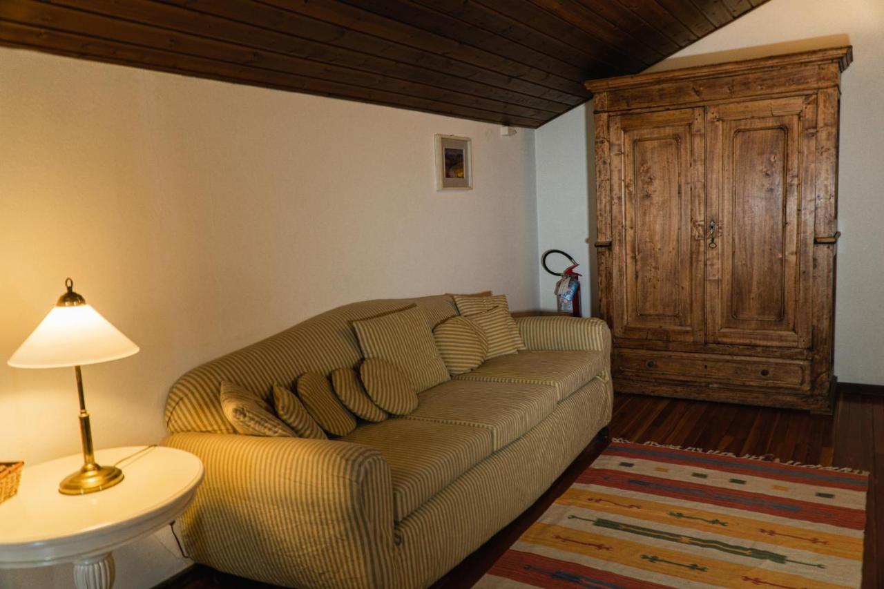 Agriturismo Relais "Il Bricco" Nizza Monferrato Exterior foto